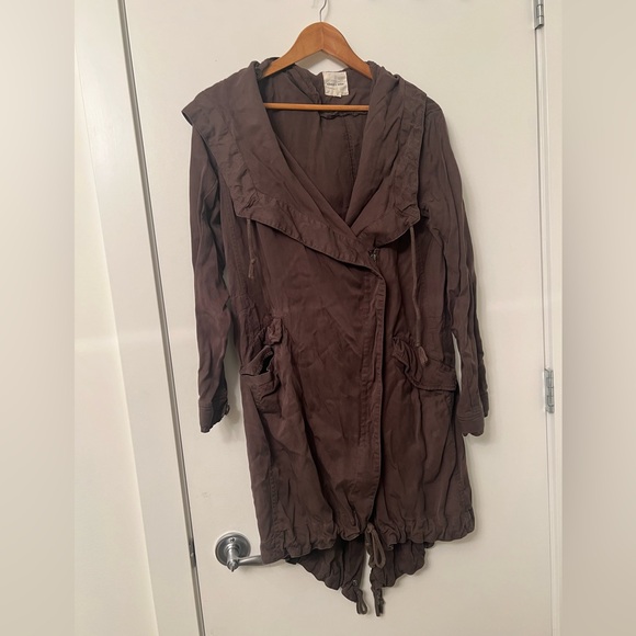 silence + noise Jackets & Blazers - Silence + Noise (Urban Outfitters) Lightweight Hooded Jacket - Size Small